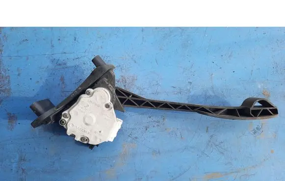Volvo S80 Accelerator pedal position sensor 