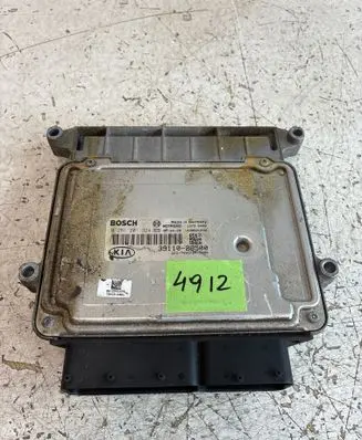 KIA Ceed Engine control unit/module 0261201324 391102B500 1039S21590
