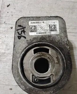 Mercedes-Benz GLA W156 X156 Engine oil radiator 213059324R