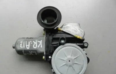 Lexus RX 450H Rear door window regulator motor 8572048090