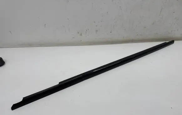Mercedes-Benz A W177 Front door glass trim molding A1777254300