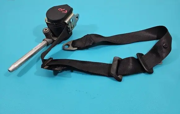 Volkswagen II LT Front seatbelt 566097100 IMPRK1500929