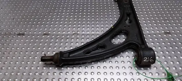 Volkswagen Golf V Front control arm 1K0407153G
