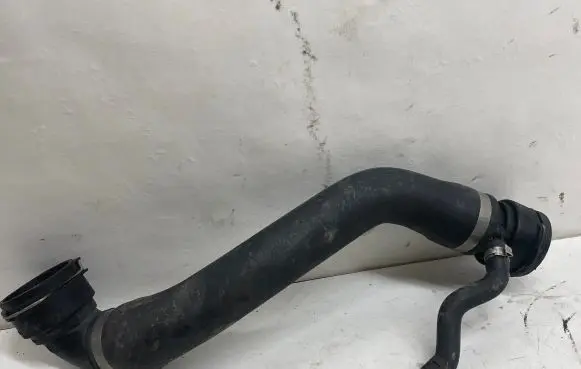 BMW 1 E81 E87 Engine coolant pipe/hose 1708278 DN3290