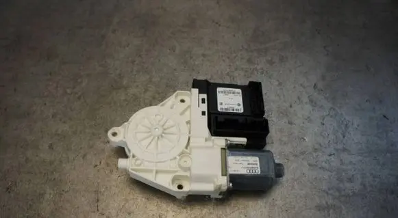 Audi TT TTS Mk2 Front door window regulator motor 8J8959801J