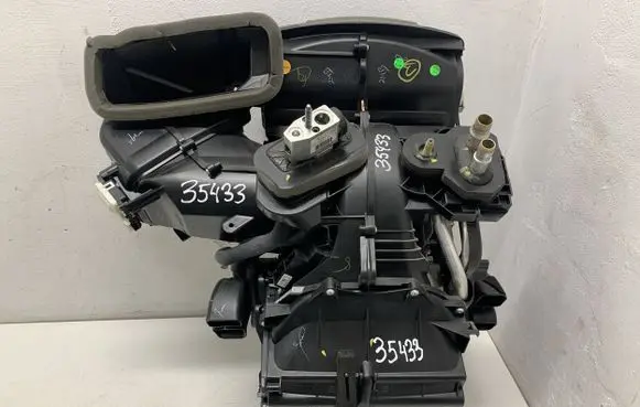 Interior heater climate box assembly