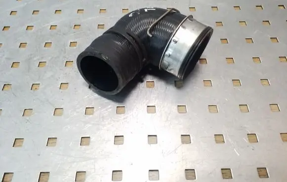 Audi A4 S4 B7 8E 8H Intercooler hose/pipe