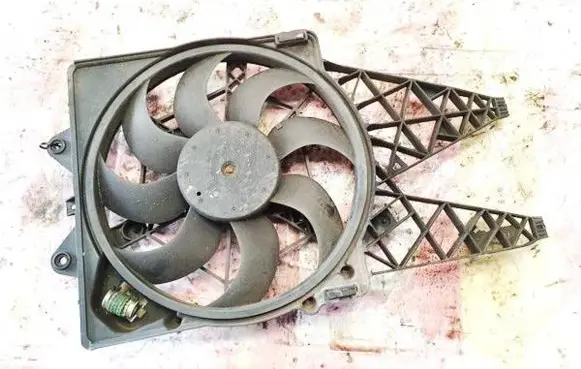Fiat Bravo Radiator cooling fan shroud 882300200