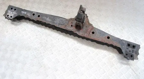 Toyota Prius (XW30) Front subframe