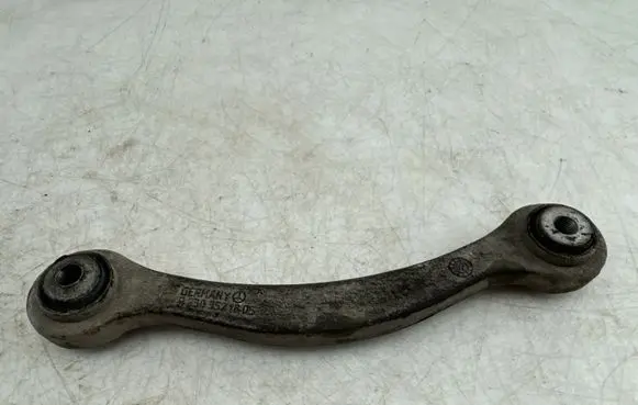 Mercedes-Benz E W211 Rear control arm R2303521805