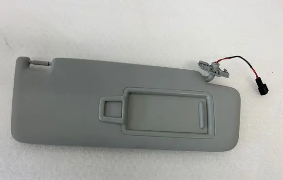Audi Q3 F3 Sun visor 