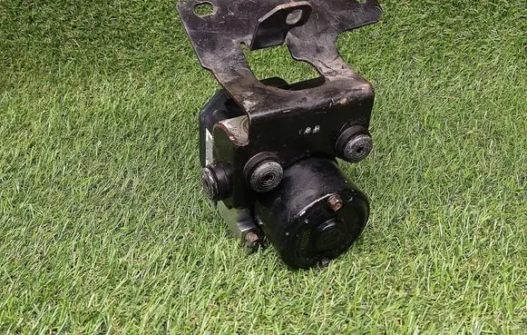 KIA Rio ABS Pump 58970FD100 95610FD330