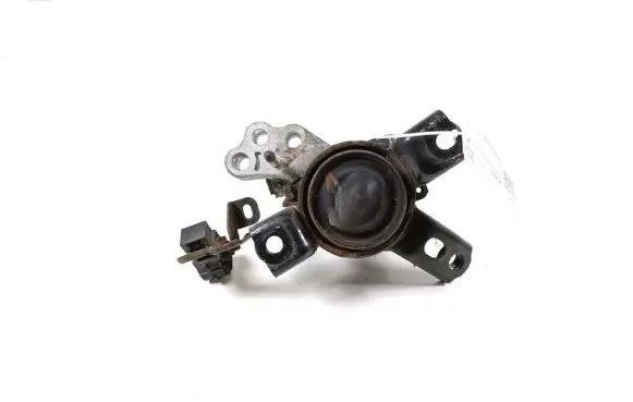 Toyota Verso Engine mount bracket 123050R020