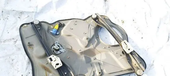 Skoda Octavia Mk2 (1Z) Sliding door window regulator with motor 1Z0837656