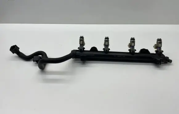 Seat Ibiza IV (6J,6P) Fuel main line pipe 036971824D