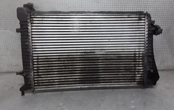 Volkswagen Caddy Intercooler radiator