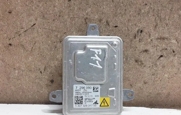 BMW 5 F10 F11 Headlight ballast module Xenon 7296090
