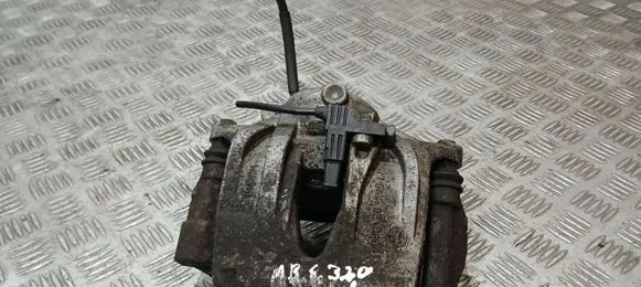 Mercedes-Benz E W211 Front brake caliper 