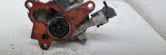 Renault Trafic II (X83) Vacuum pump 8200683982