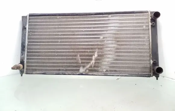 Volkswagen PASSAT B3 Coolant radiator