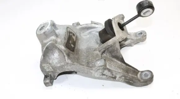 Audi A4 S4 B9 8W Engine mounting bracket 4M0199308AD