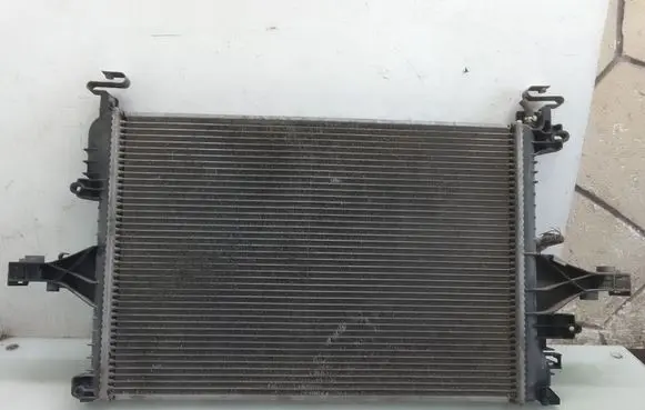 Volvo S60 Coolant radiator