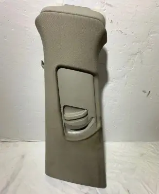 Audi Q5 SQ5 (B) pillar trim (top) 8R0867243 P06008