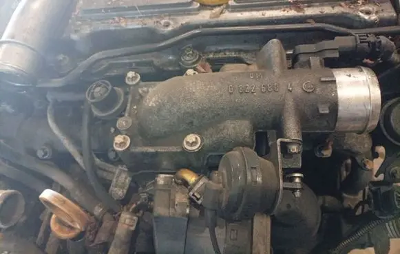 Opel Vectra C Throttle valve 08226804