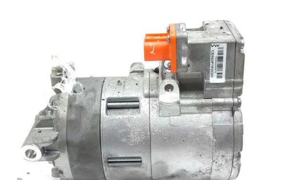 Cupra Formentor Air conditioning (A/C) compressor (pump) 3GD816803C