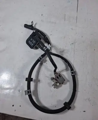 Mercedes-Benz C W204 Positive cable (battery) A2044402413