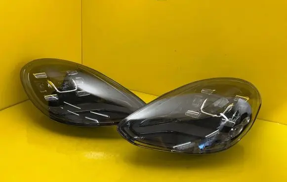 Porsche Cayenne (92A) Headlight/headlamp