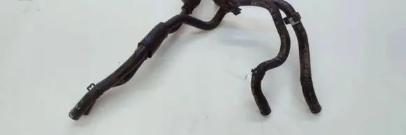 Audi A4 S4 B9 Fuel line/pipe/hose 8W0201543G