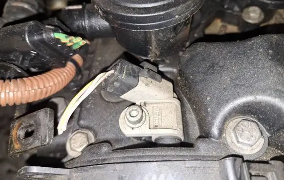 Camshaft position sensor
