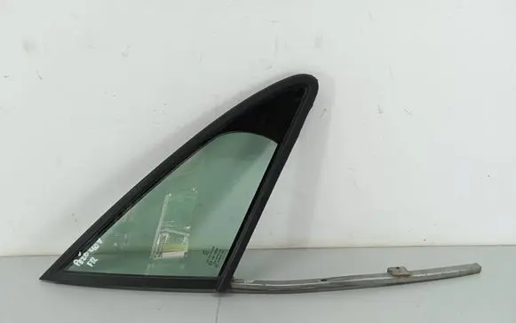 Peugeot 407 Front vent window/glass (coupe) 43R00049 E000255 DOT24M25AS2