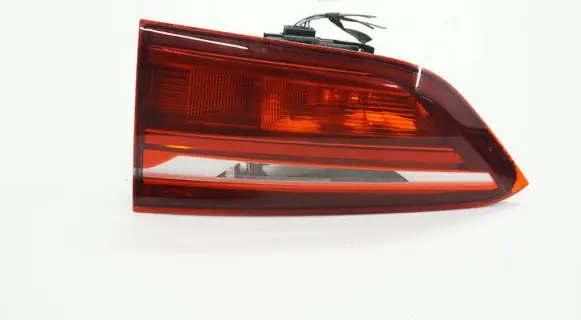BMW X1 F48 F49 Tailgate rear/tail lights 2710634ACR