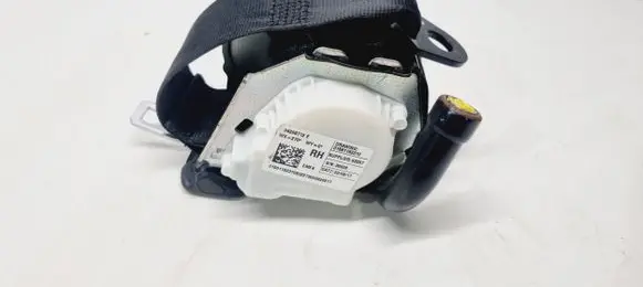 Alfa Romeo Giulia Rear seatbelt 156116231