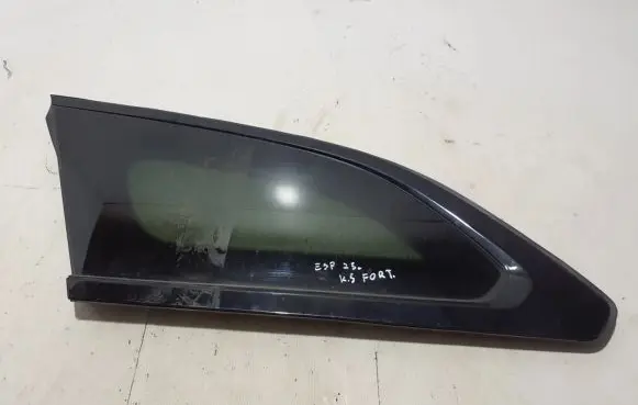 Renault Espace VI Rear side window 833018855R