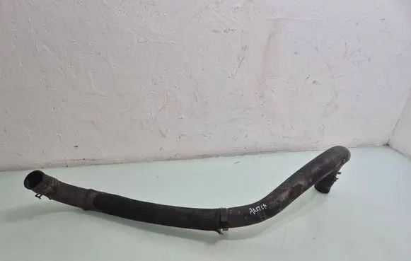 Dodge Grand Caravan Engine coolant pipe/hose 