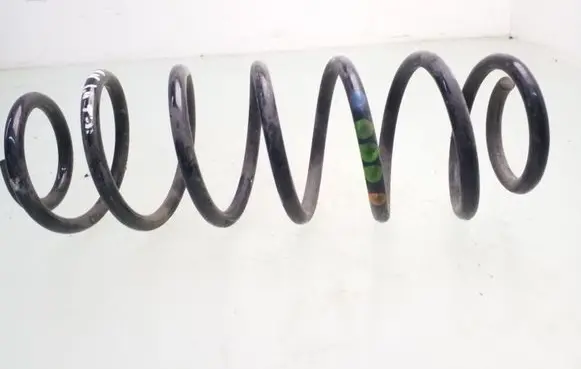 Volkswagen Polo Rear coil spring