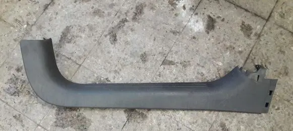 Renault Laguna II Side skirt rear trim 8200000256