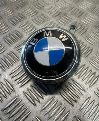 BMW 1 E81 E87 Tailgate trunk handle 7207933
