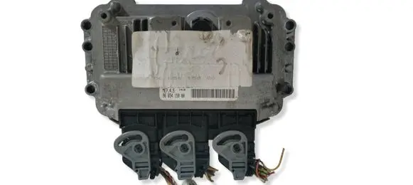 Citroen C4 I Engine control unit/module 9665415880