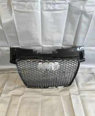 Audi TT TTS RS Mk3 8S Front bumper upper radiator grill 8J0853651G