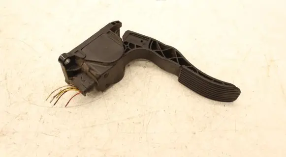 Volkswagen Crafter Accelerator throttle pedal 0280755023