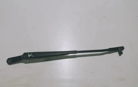 Citroen C5 Front wiper blade arm