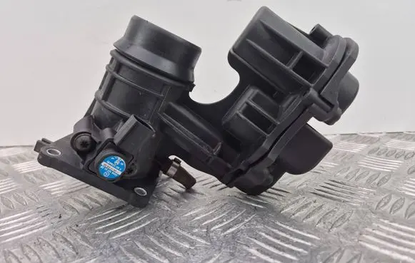 Mercedes-Benz SLK R172 Vacuum pump A2711420203 1051942S01