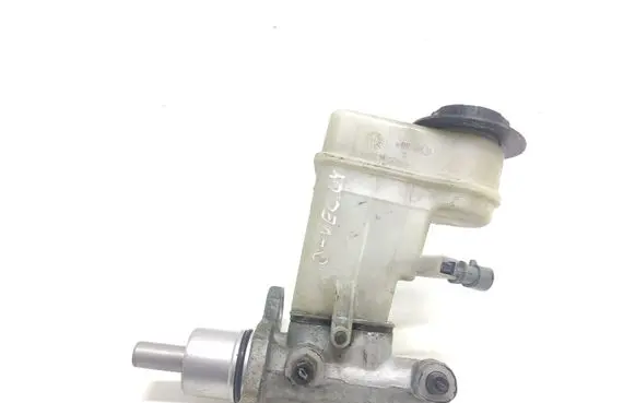 Opel Vectra C Master brake cylinder