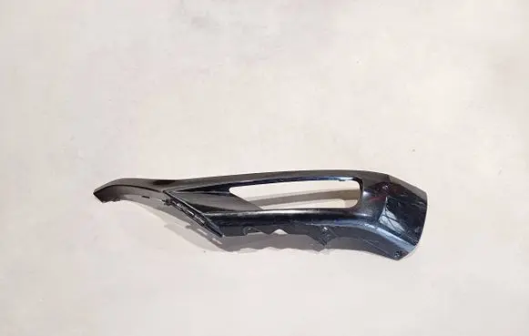 Volvo XC90 Front bumper splitter molding 31383800