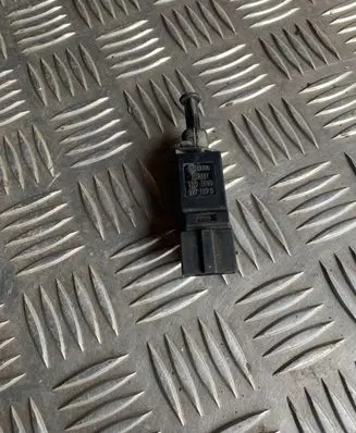 Brake pedal sensor switch