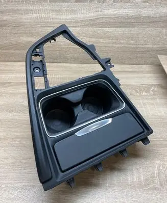 BMW 3 F30 F35 F31 Cup holder front 9218926 105027853 105048744